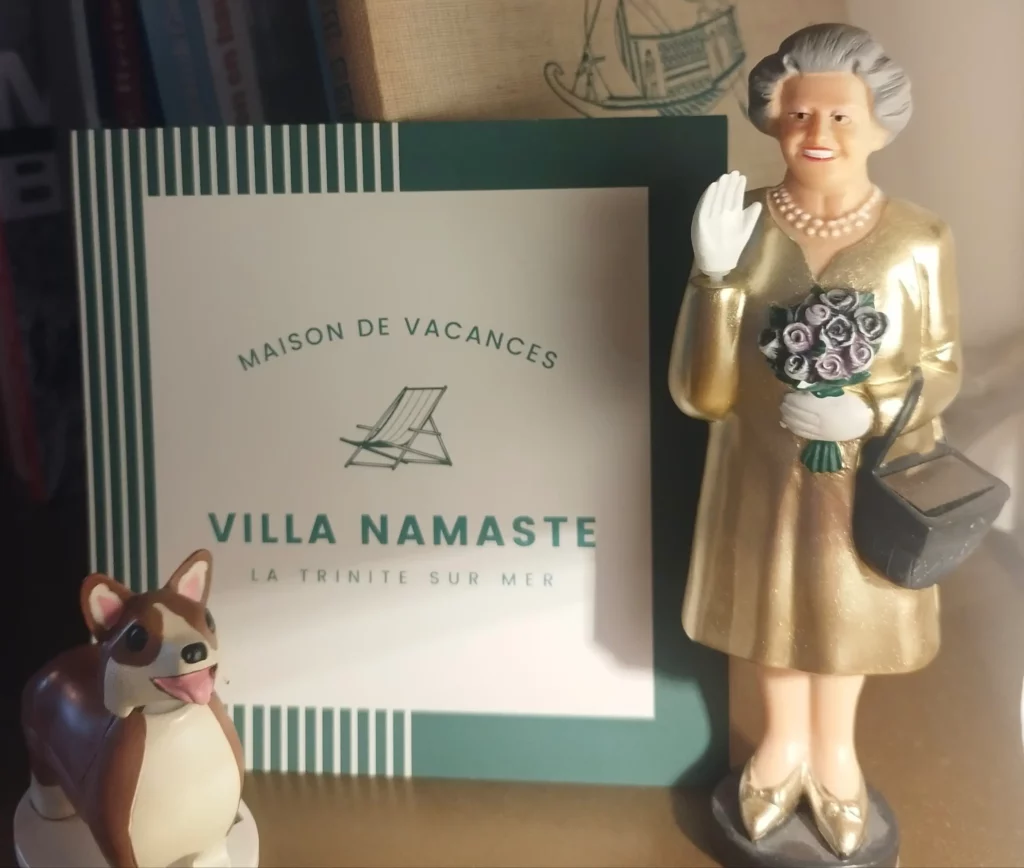 chambre terracotta avec balcon