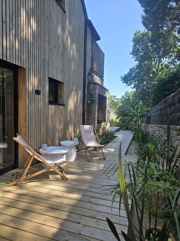 chaque chambre a une terrasse pour des petits moments d'isolement